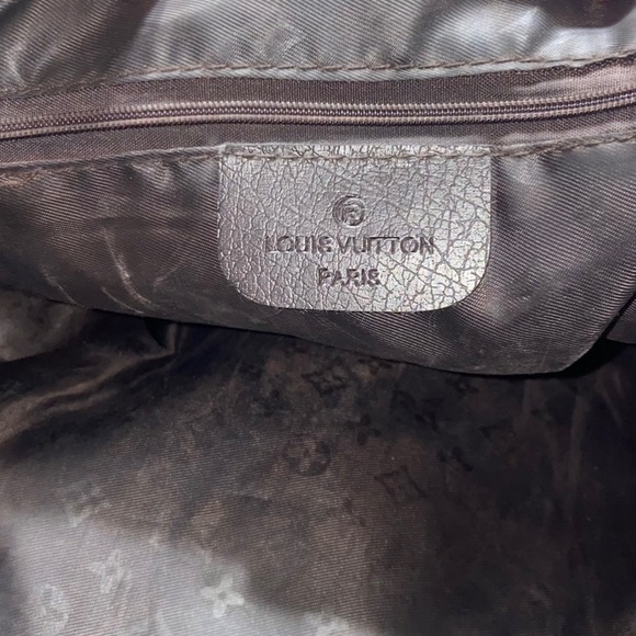 Louis Vuitton REP Check Pattern Runner Backpack Straps - Picture 11 of 11